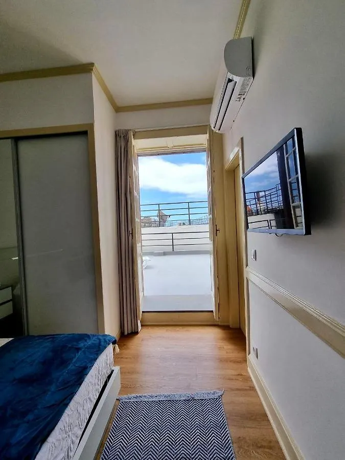 Carreira Apartments Harbour View Free Parking In Heart Funchal Portugal