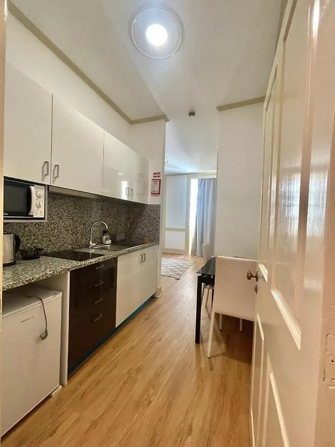 Carreira Apartments Harbour View Free Parking In Heart Funchal Portugal