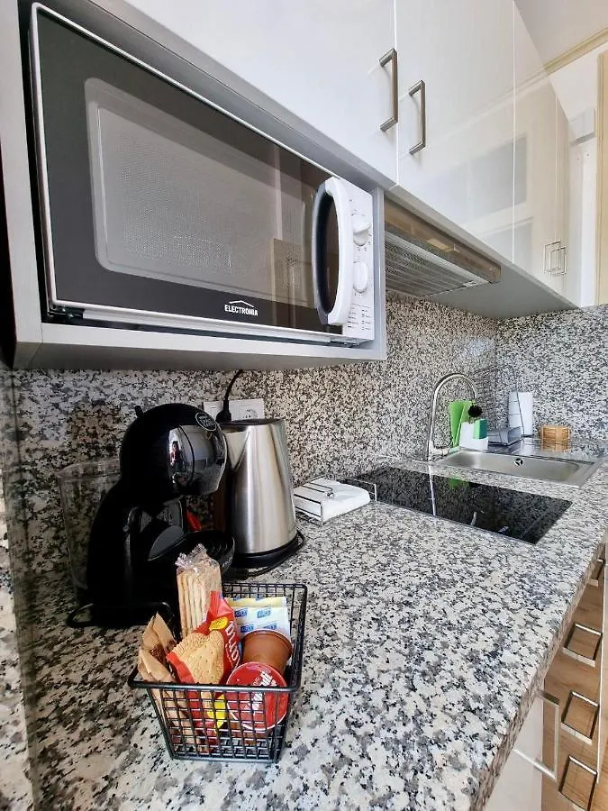 Carreira Apartments Harbour View Free Parking In Heart Funchal